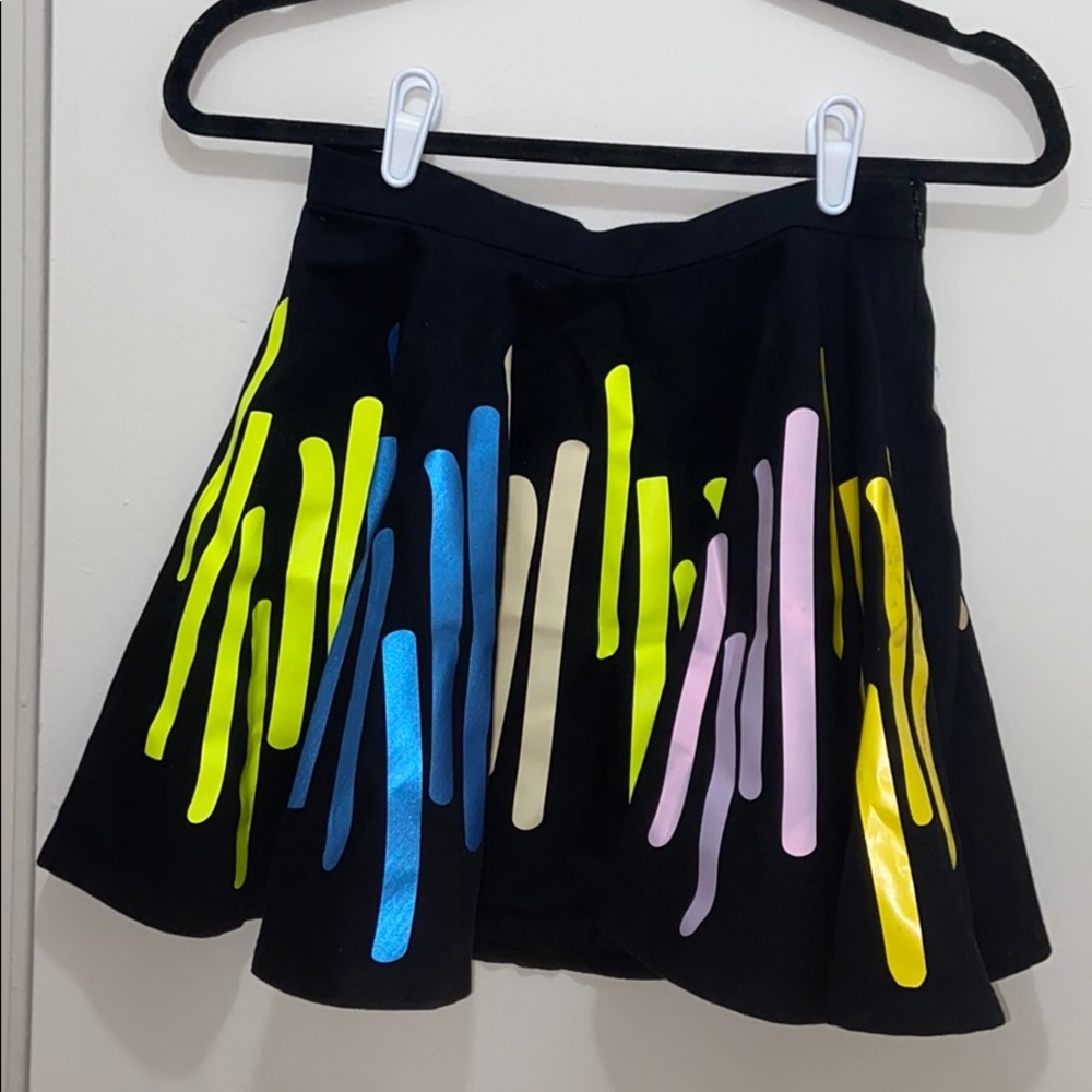 New mini skirt